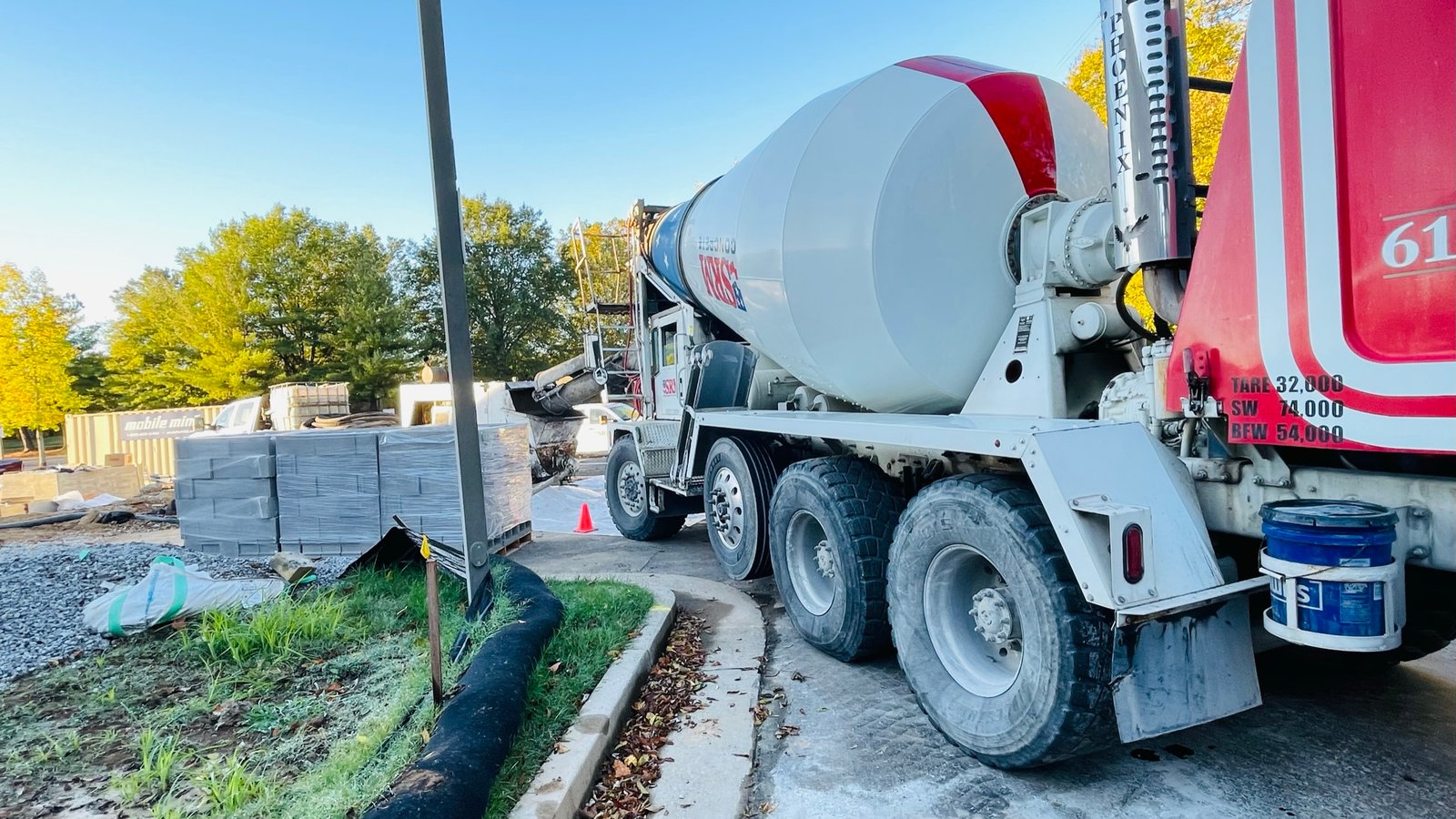 ACE Concrete Contractor crew on job site in Middle Tennessee